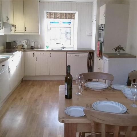 Tigh Mo Mhiann kitchen