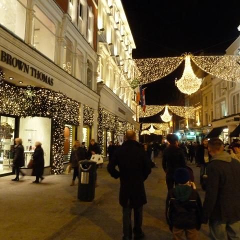 Night time shopping in Grafton Street