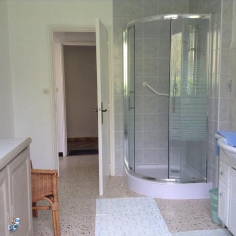 pristine clean here at Gone Fishin