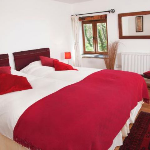 Bedroom 2 in the Water Mill