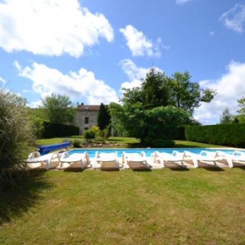 Garden towards the rear of La Maison Seronera