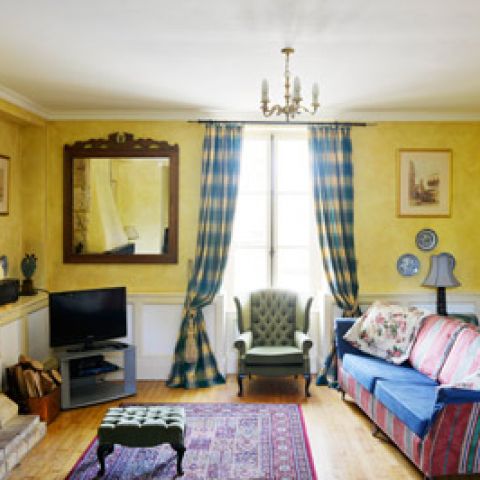 Le Manoir des Granges Main House living room