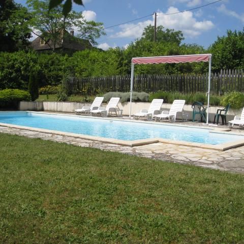 Le Manoir des Granges Main House swimming pool