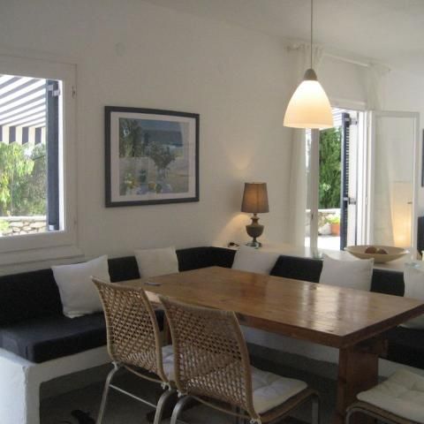 Villa Maestrali Open Kitchen Dining Area for 6