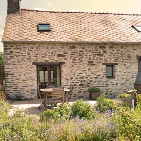 La Petite Longere, BBQ terrace for outdoor dining