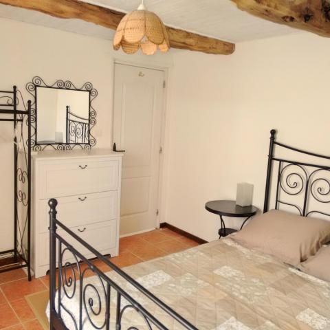 La Petite Longere, double bedroom with french door to the terrace
