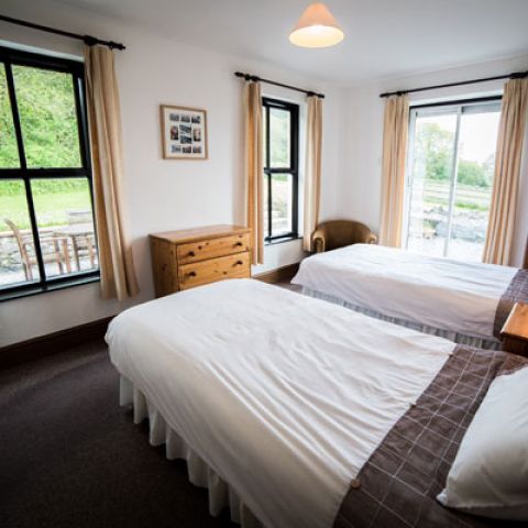 Hill House twin bedroom