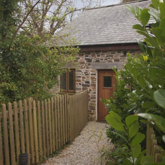 The Water Mill - luxury holiday cottage at East Trenean Farm